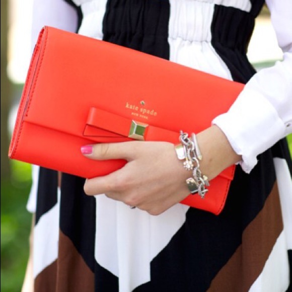 kate spade Handbags - Kate Spade Clutch